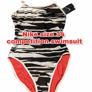 Nike cutout reversible swimsuit size 34 or 8